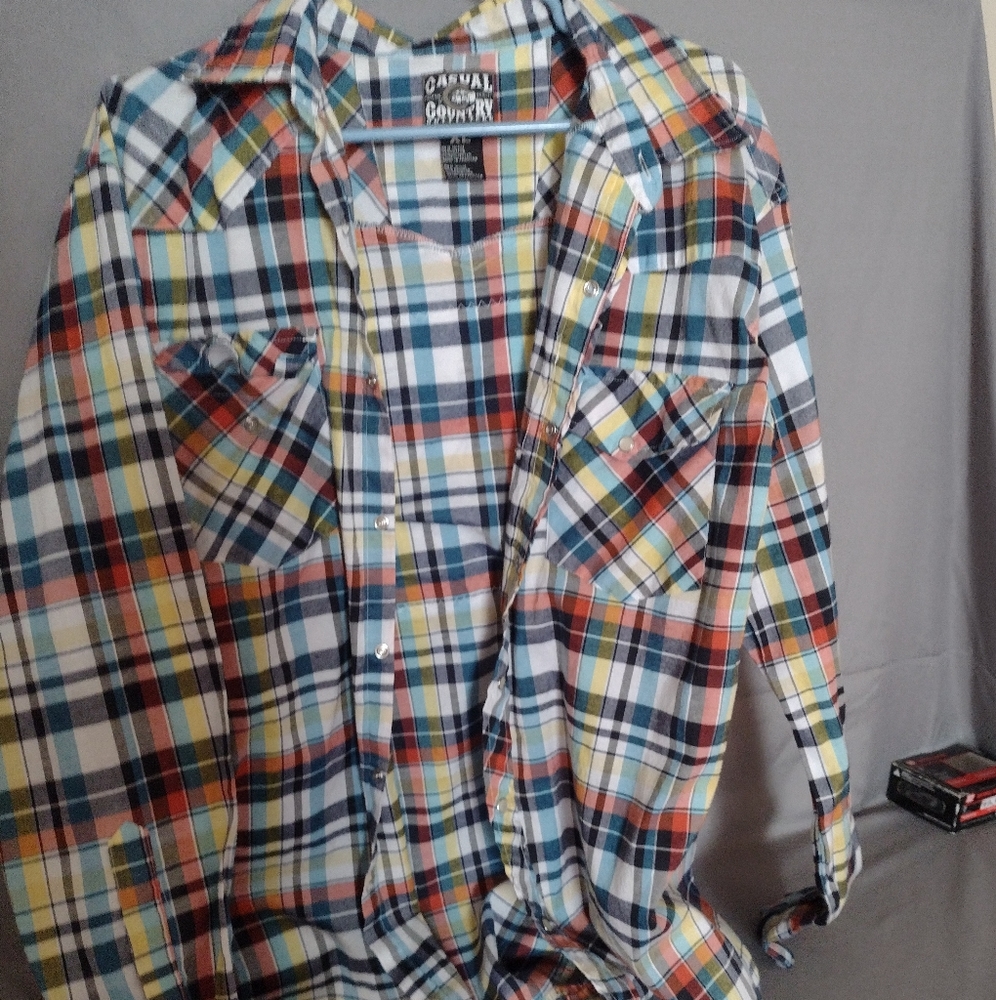 Checkered eagle on back western shirt